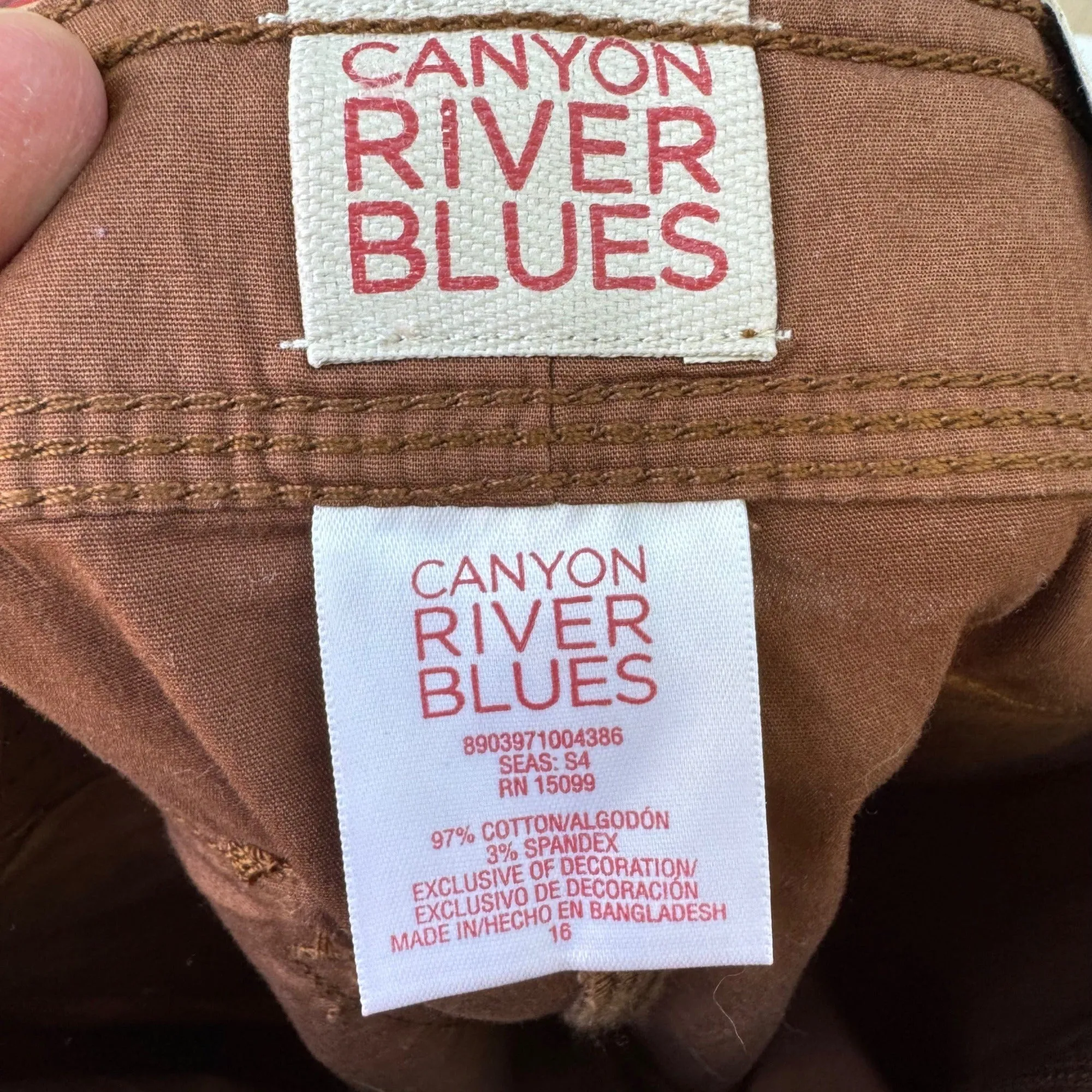 Canyon River Blues Brown Capri Embroidered Pocket Drawstring Hem Cargo Pants New