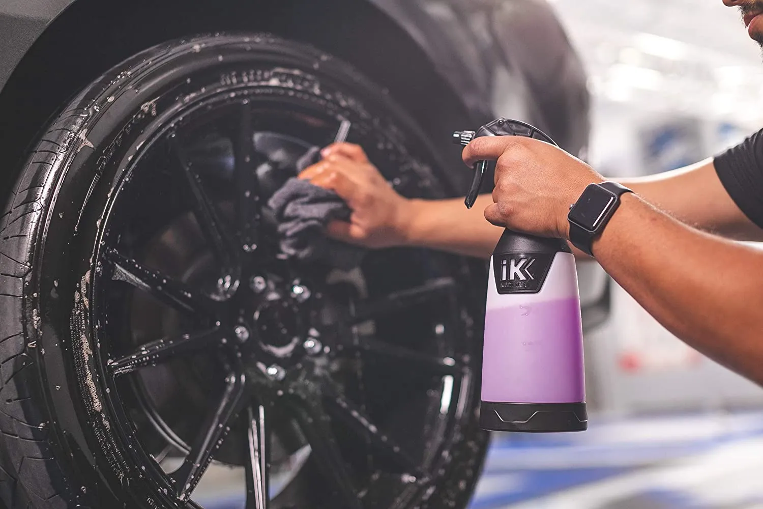 iK Goizper - Multi TR 1 Trigger Sprayer - Acid and Chemical Resistant, Commercial Grade, Adjustable Nozzle, Perfect for Automotive Detailing and Cleaning