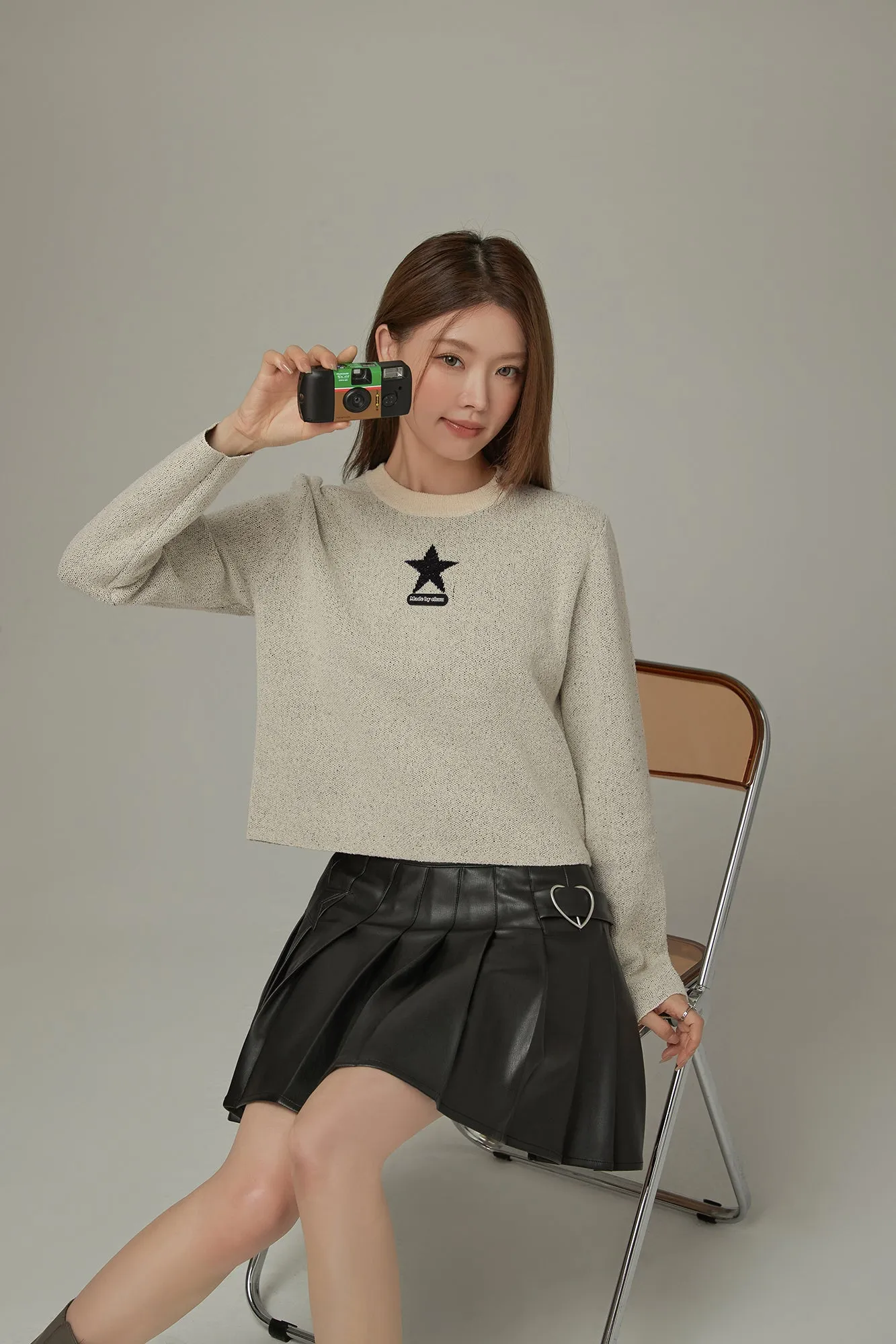 Star Crop Knit Top